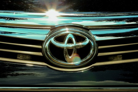 Kilau Toyota Astra 2016