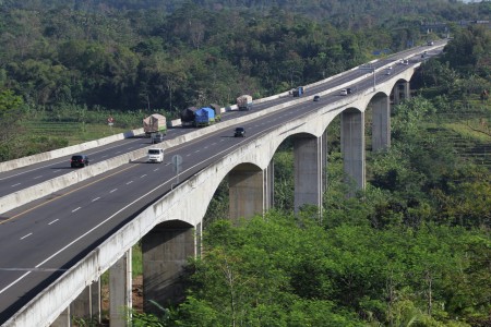 jembatan tol lemah ireng, kabupaten semarang