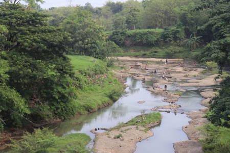 Penambang Pasir Tradisional