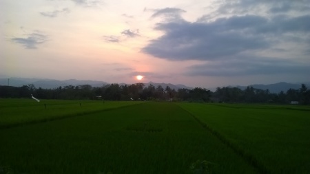 senja di kampung