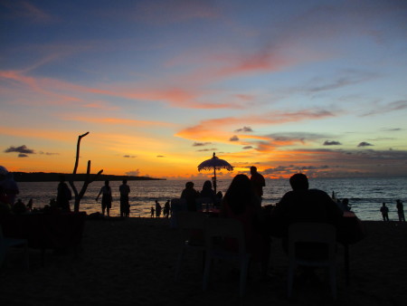 SENJA DI PANTAI JIMBARAN