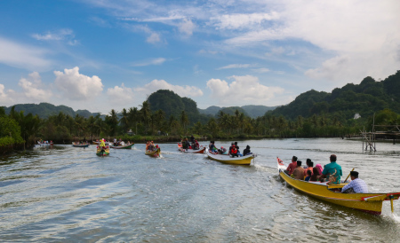 Maudu jolloro desa Rammang-Rammang