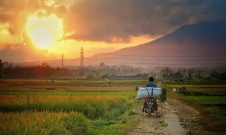 Senja Di Desa Baran