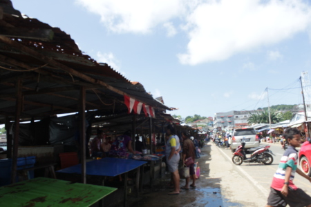 Pasar Ikan Saumlaki