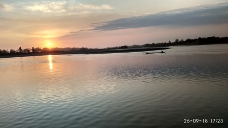 Kali TPI kertojayan panorama sunset,kec.Grabag,kab.PURWOREJO