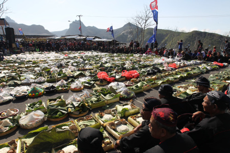 seribu tumpeng gunung kelud