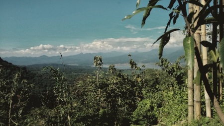 Gunung Lembu saat cuaca mendung