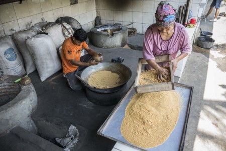 Produsen Gendis Semut Proklim Astra Cilongok