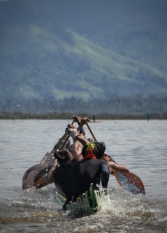 Lomba sampan Sentarum