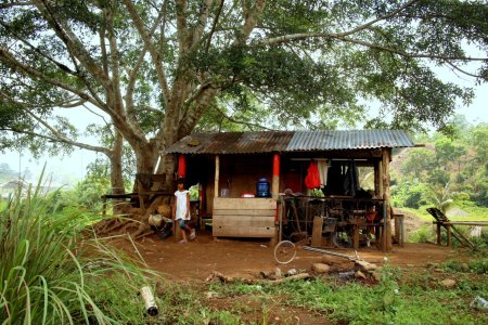 Pondok di Pinggir Sungai