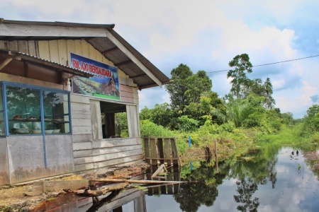 RM ajo bersaudara di tepi sungai siak