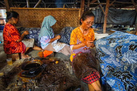 Kampung Pengerajin Batik Jarum