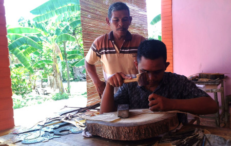 Semangat Regenerasi di Kampung Wayang Kulit