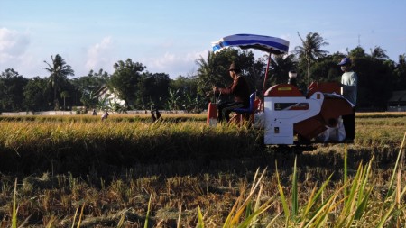 Penetrasi teknologi pertanian