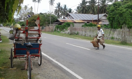 Mantan TNI Jadi Pemulung di Donggala