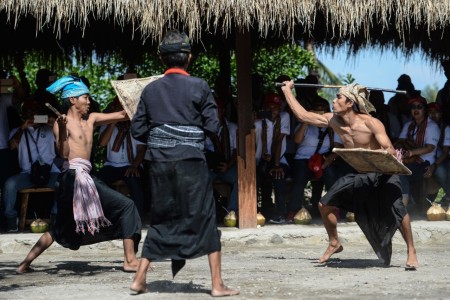 Atraksi Budaya  Suku Sasak