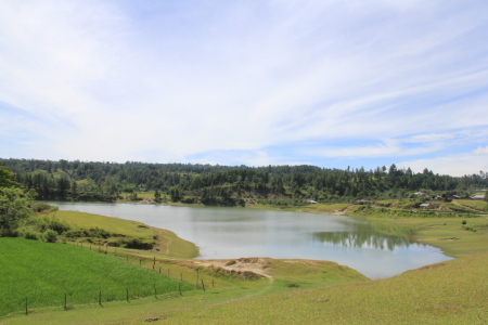 Danau di atas Danau