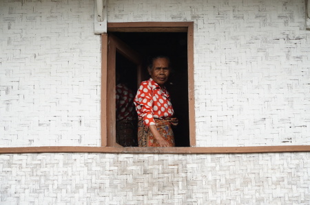 portrait warga kampung naga