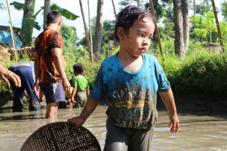 Dari kampung kami belajar, tidak perlu umur tuk memulai