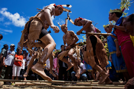 permainan tradisional rangku alu