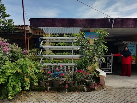 Rumah Rt Kampung Berseri Astra Medan, Cengkeh Turi