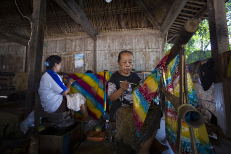 Perajin batik desa Sembungan