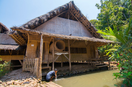 Mesjid di Kampung Dukuh