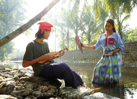 Belajar Mengenal Budaya