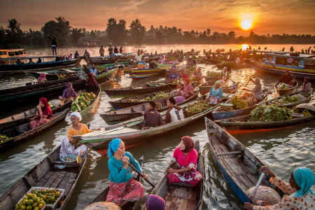 Pasar Terapung Lok Baintan