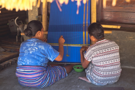 Sentuhan Tangan Ibu