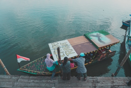 Wisata Perahu Di Rawa Pening