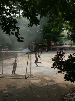 Sepakbola Kampung