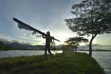 Pulang Saat Senja