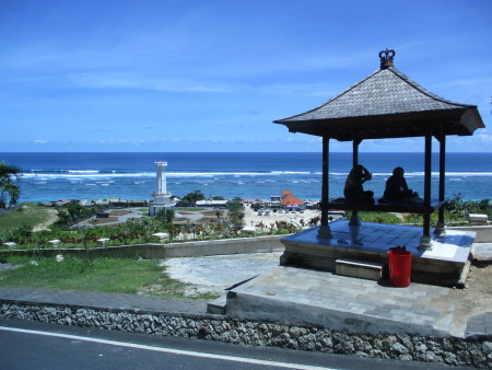 PANTAI PANDAWA