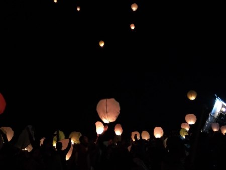 Menyambut Kemenangan: Terbangkan Lampion