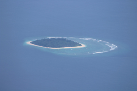 Pulau Berpasir Putih di Perairan Sibolga Nias