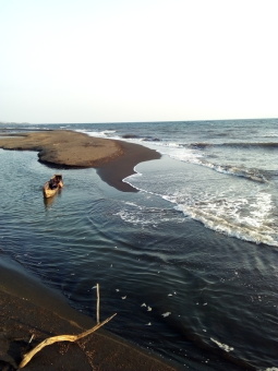 Pantai Tanjung pasir beringin jaya kec pekat dompu