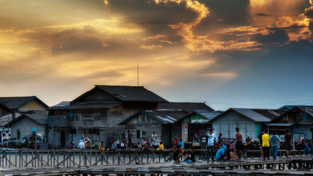 kampung apung - kampung baru balikpapan