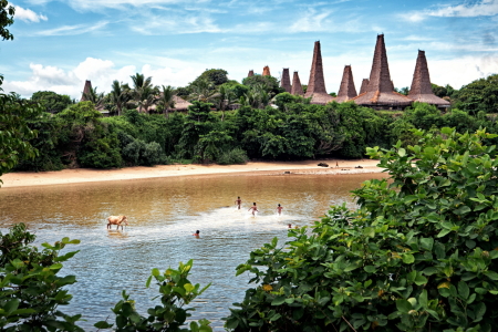 Kampung Adat Ratenggaro