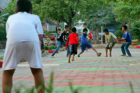 serunya bermain dikampung