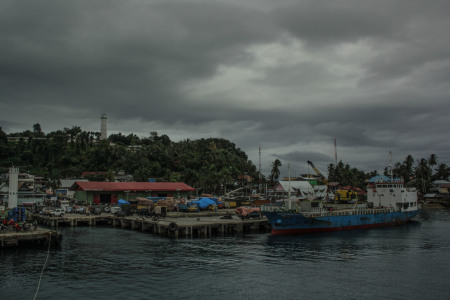 Pelabuhan Pulau Nias