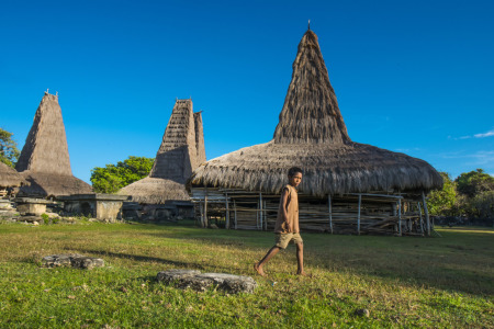 Menikmati Suasana Pagi Di Kampung