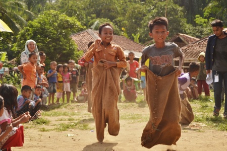 Berlomba-lomba dalam kebaikan