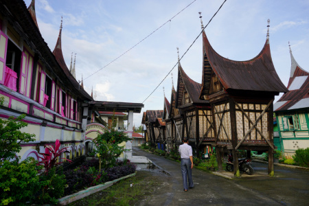 RUMAH GADANG BALAI KALIKI PAYAKUMBUH SUMATERA-BARAT