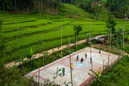 Geliat Olahraga Anak Desa
