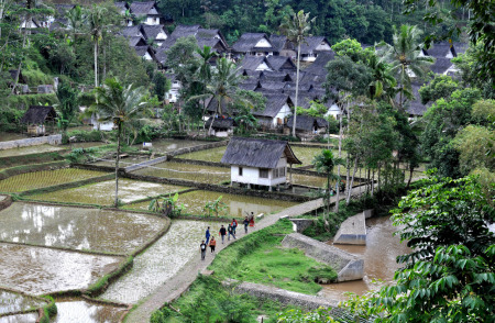 Panorama Kampung Naga