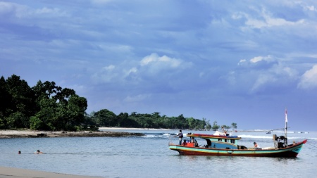 Semangat Nelayan Tanjung Lesung