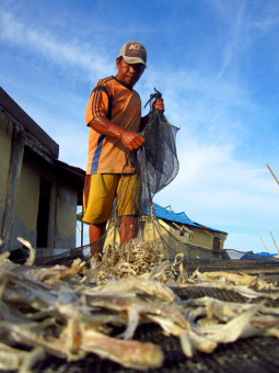 "Kampung Nelayan".