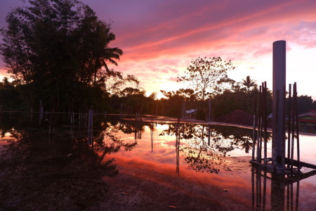 Senja Di Ujung Hujan