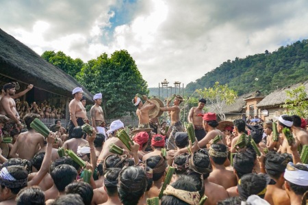 Perang Pandan di Ds. Tenganan